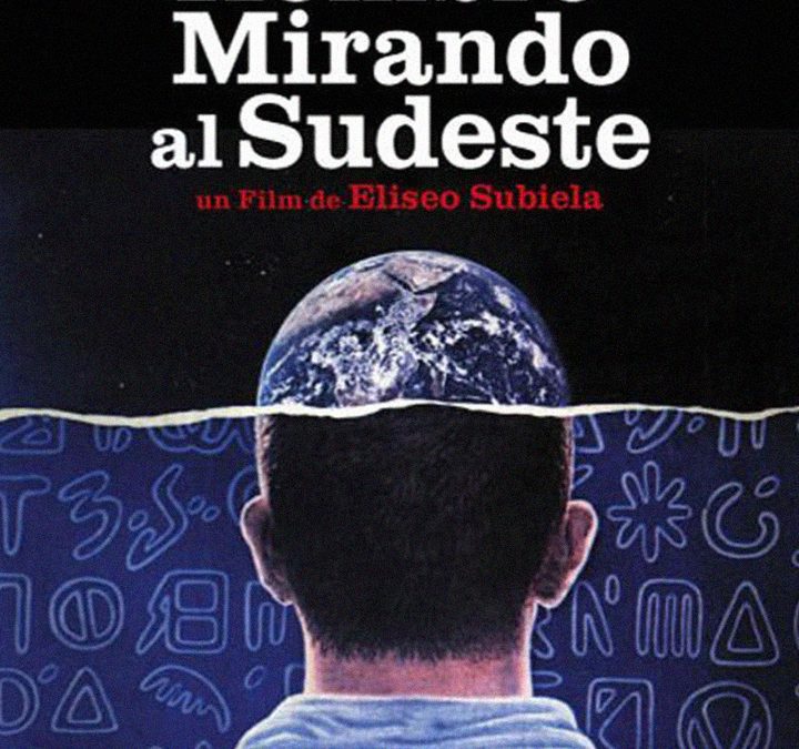 Hombre mirando al sudeste